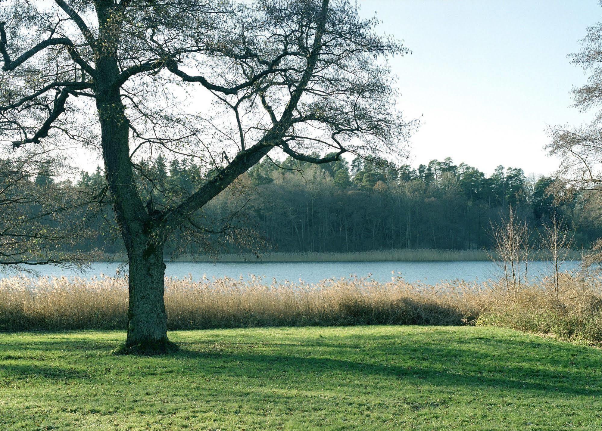Naesby Slott
