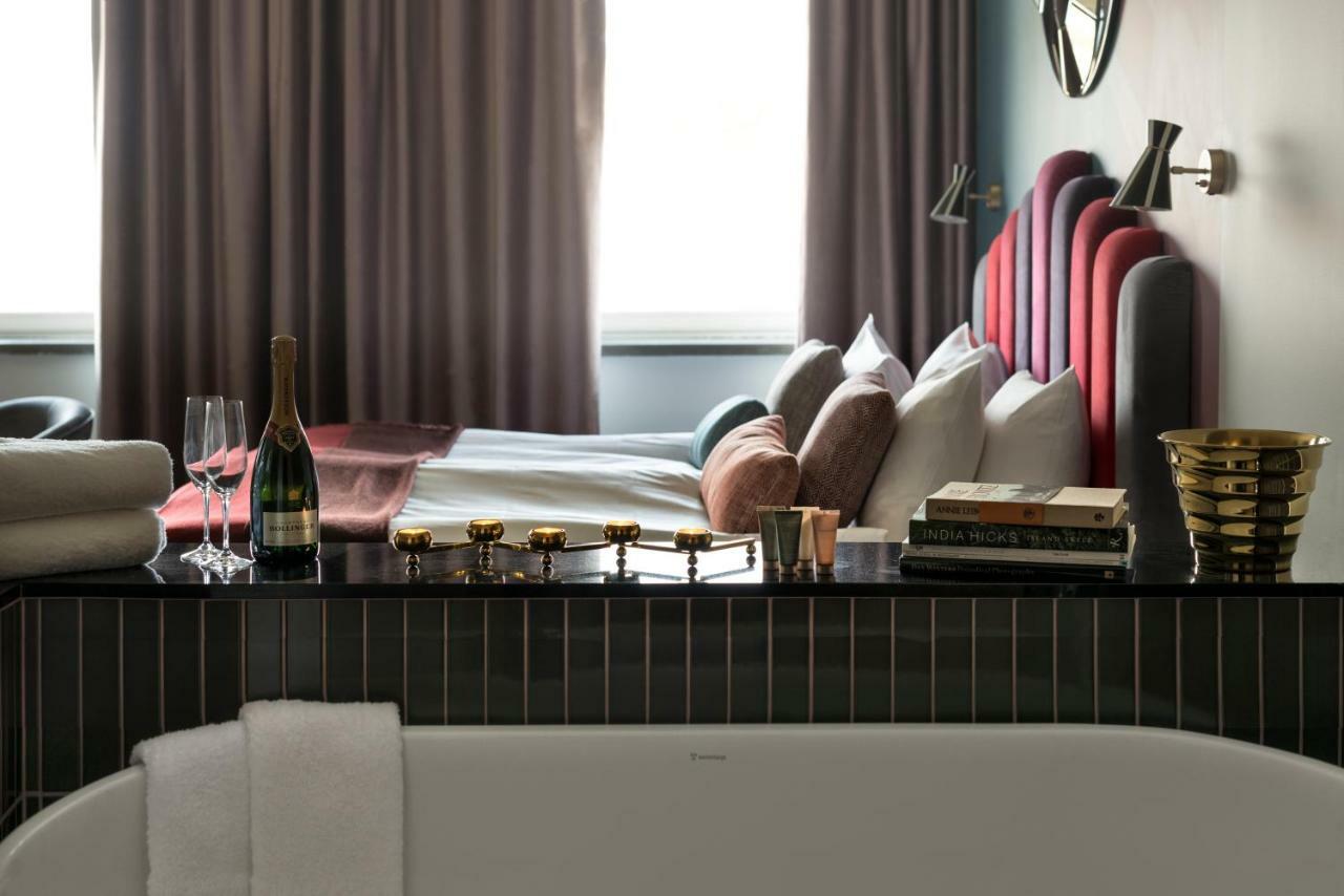 Naesby Slott 4* Täby